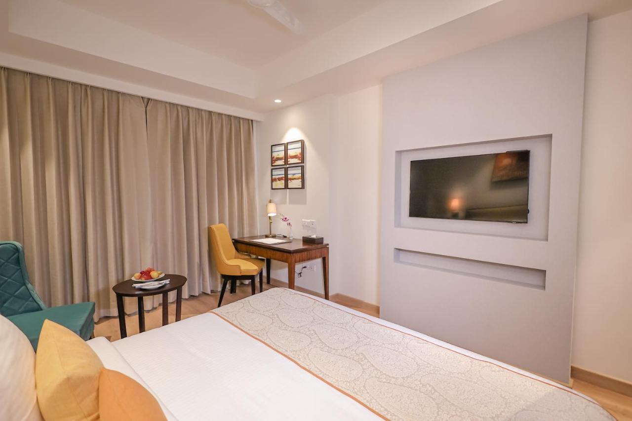 Regenta Dehradun By Royal Orchid Hotels Limited Exteriör bild