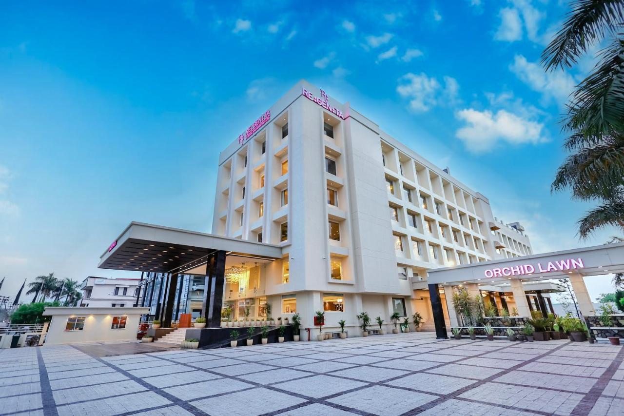 Regenta Dehradun By Royal Orchid Hotels Limited Exteriör bild