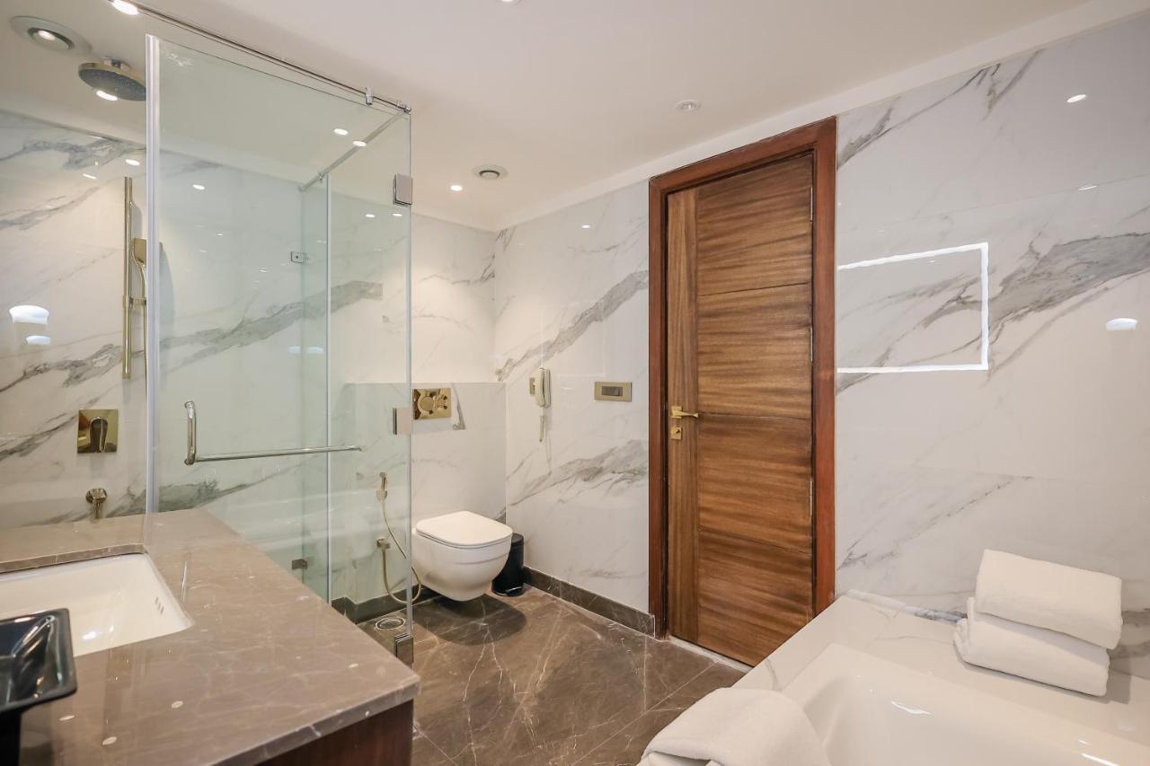Regenta Dehradun By Royal Orchid Hotels Limited Exteriör bild