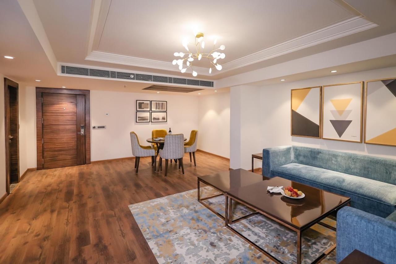 Regenta Dehradun By Royal Orchid Hotels Limited Exteriör bild
