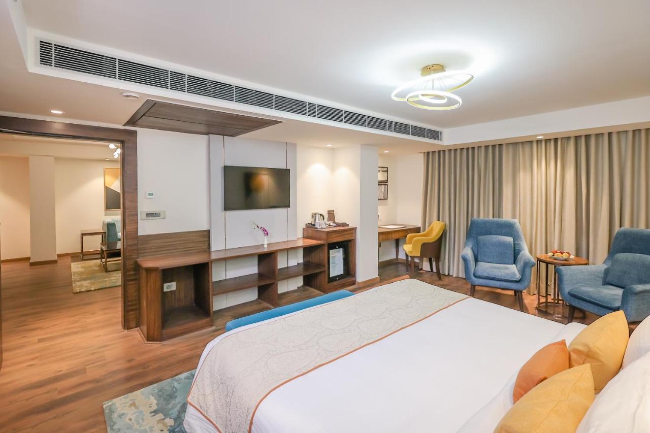 Regenta Dehradun By Royal Orchid Hotels Limited Exteriör bild
